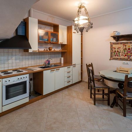 Villa Victoria Boutique Apartments Sívota Buitenkant foto