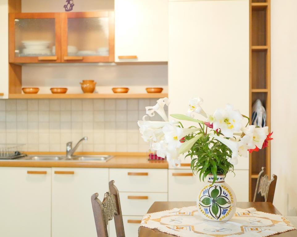 Villa Victoria Boutique Apartments Sívota Buitenkant foto