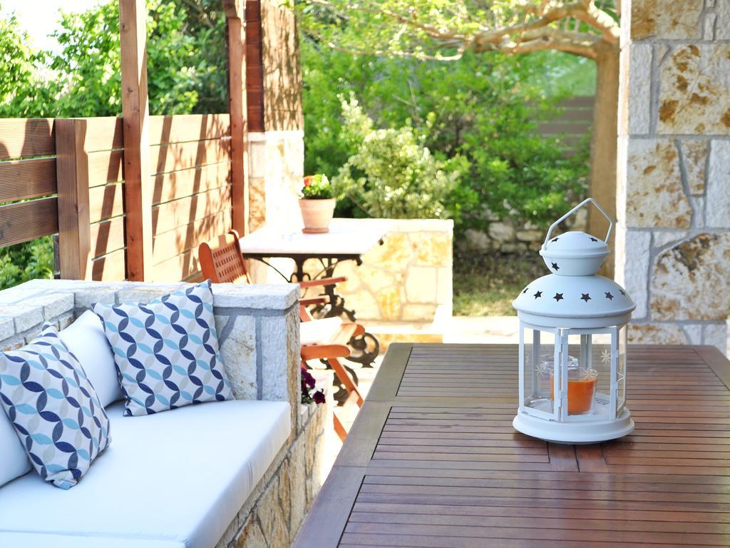 Villa Victoria Boutique Apartments Sívota Buitenkant foto
