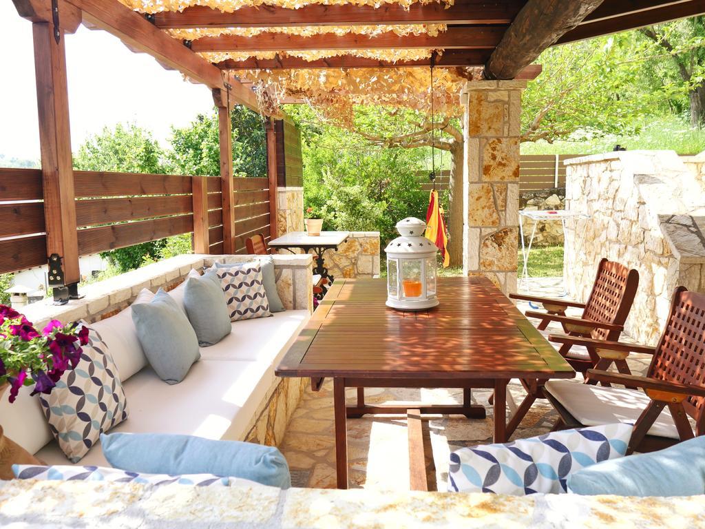 Villa Victoria Boutique Apartments Sívota Buitenkant foto